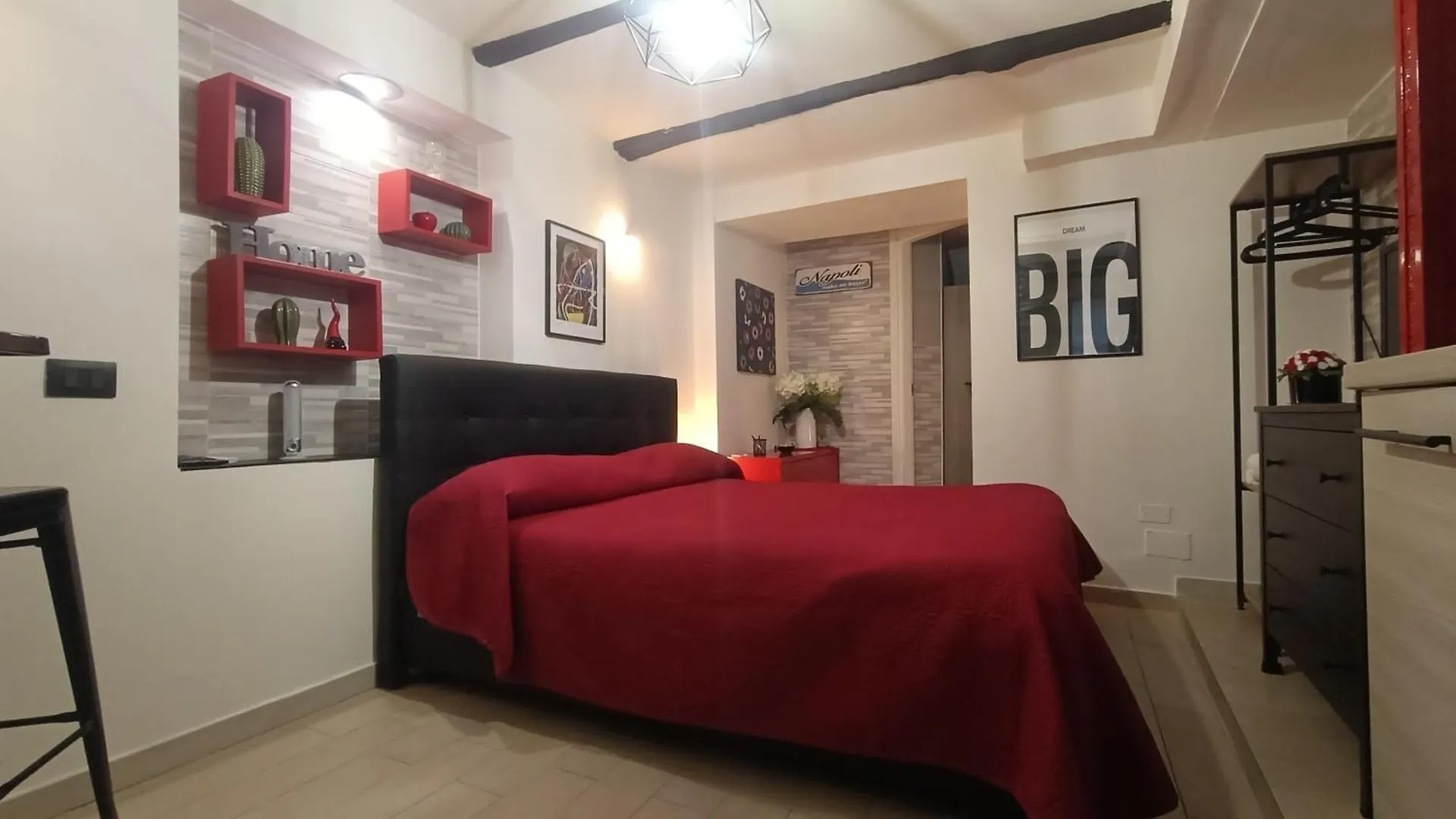 La Casa Di Leo Apartment Naples Italy